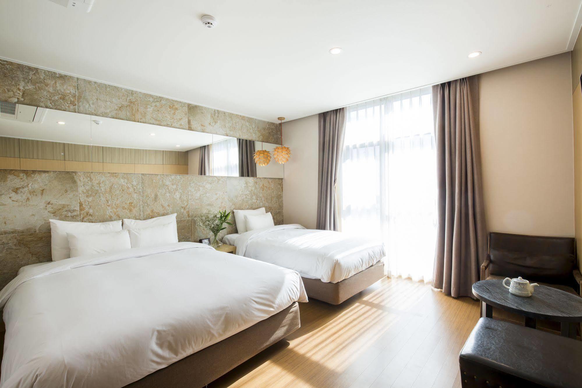 Hotel Nafore Seul Esterno foto
